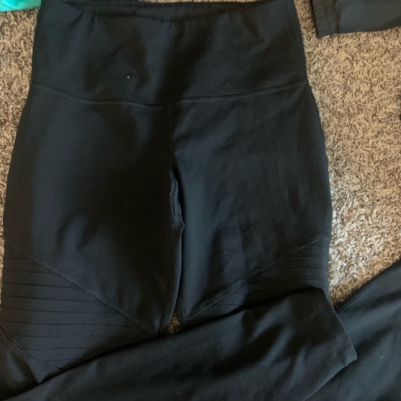 Old navy leggings - Picture 1 of 3